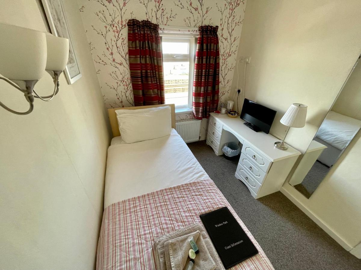 Windsor Park Hotel Blackpool Dış mekan fotoğraf